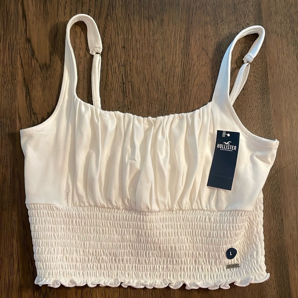 Hollister BRAND NEW White ruched and gathered crop tank